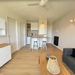 Apartment Appt 2 Pieces - Lr030-a210z