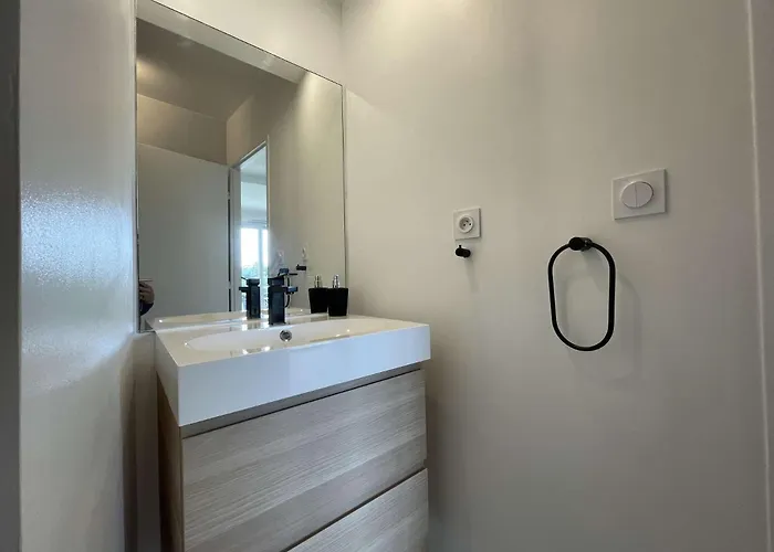 Appt 2 Pieces - Lr030-a210z *